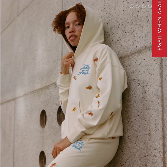 Teddy Fresh NWT Women’s Angel Bear Hoodie in Bone - Picture 9 of 9